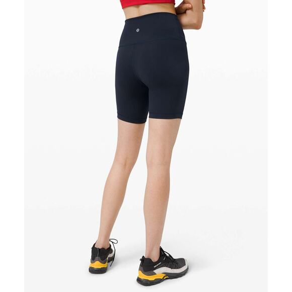 lululemon athletica Pants - Lululemon Wunder Train HR Short 6" Everlux Size 2 Navy EUC